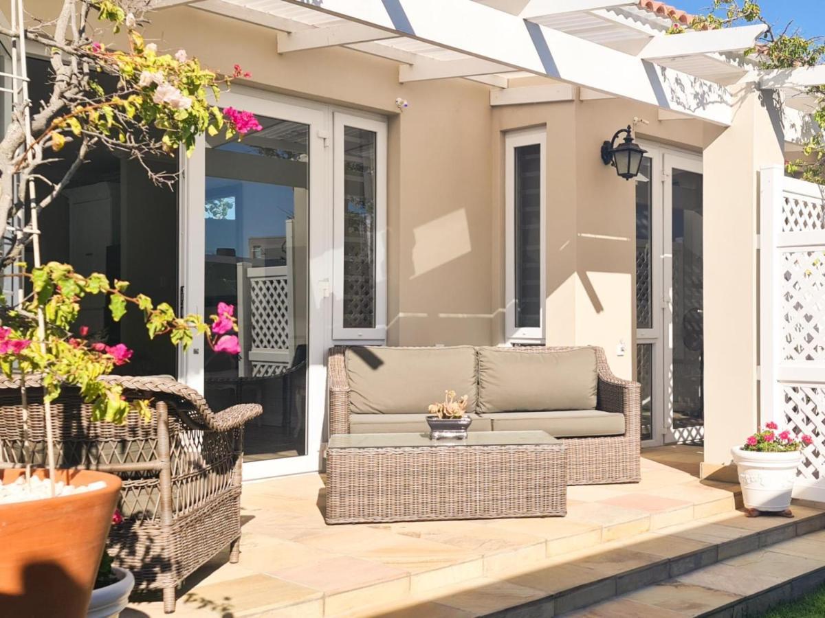 No 4 Boutique Beach House Puerto Elizabeth Exterior foto